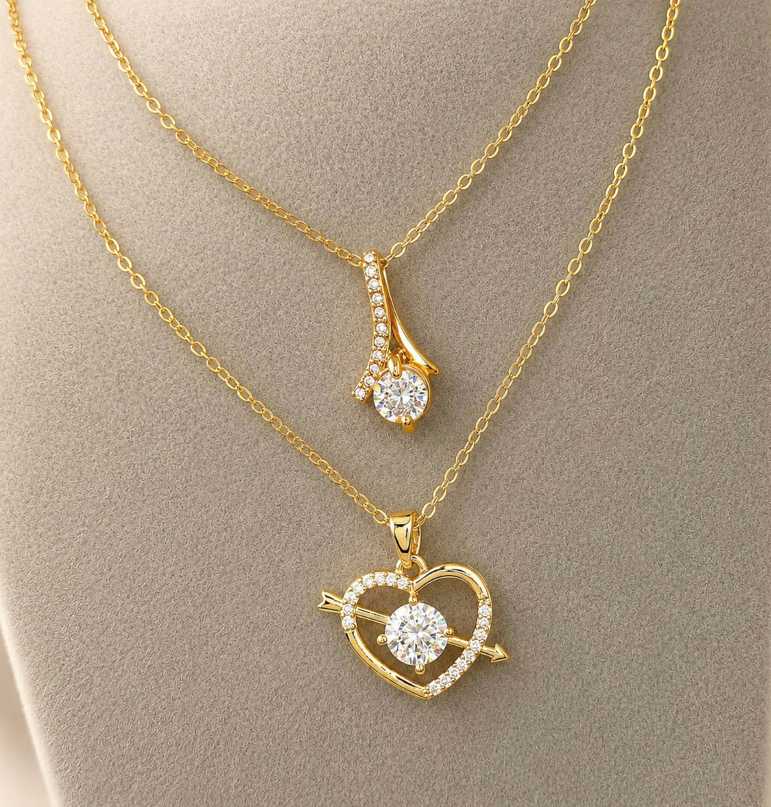 HEART  18k GOLD-PLATED
BRASS NECKLACE - CRYSTALLIC